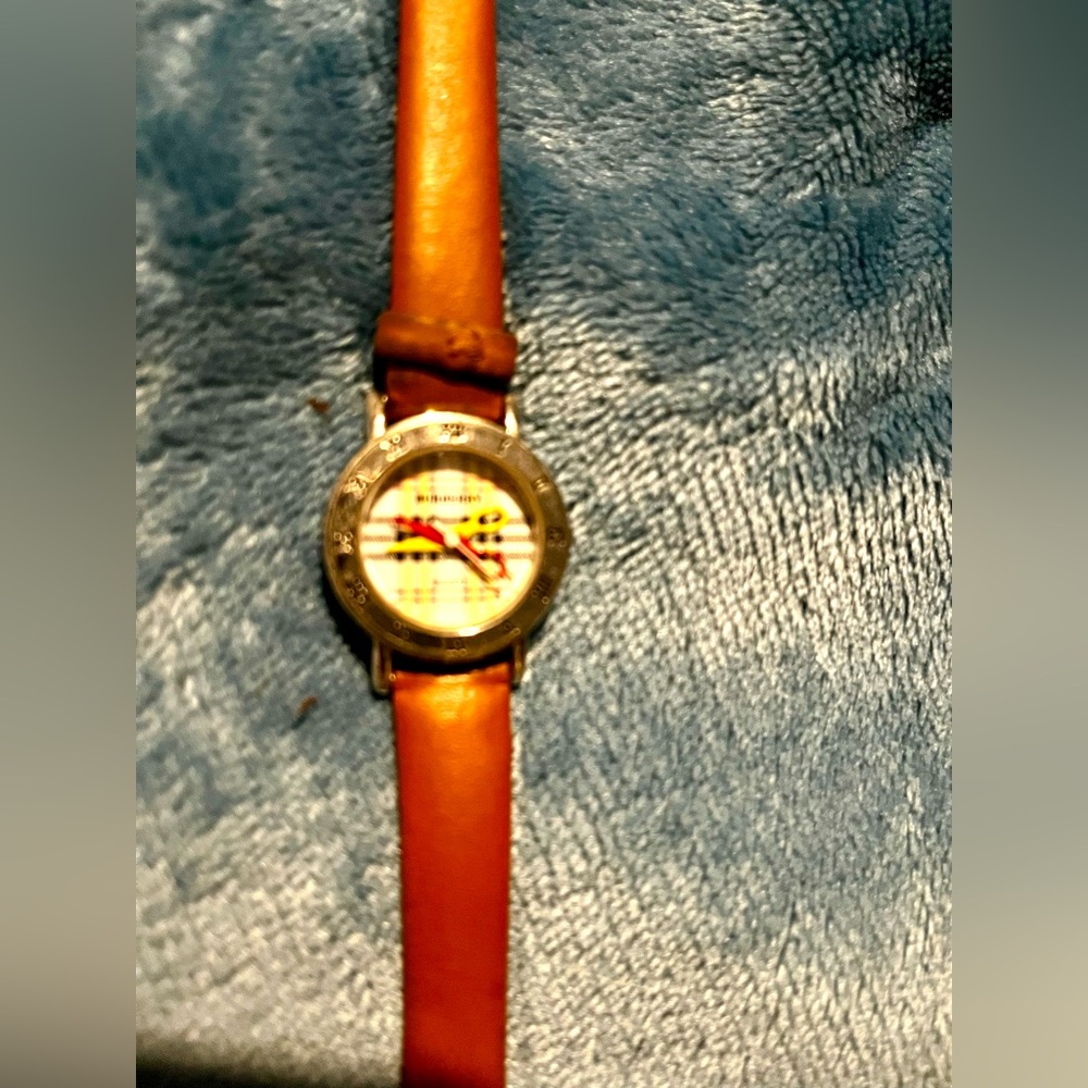 Watch - Picture 3 of 6
